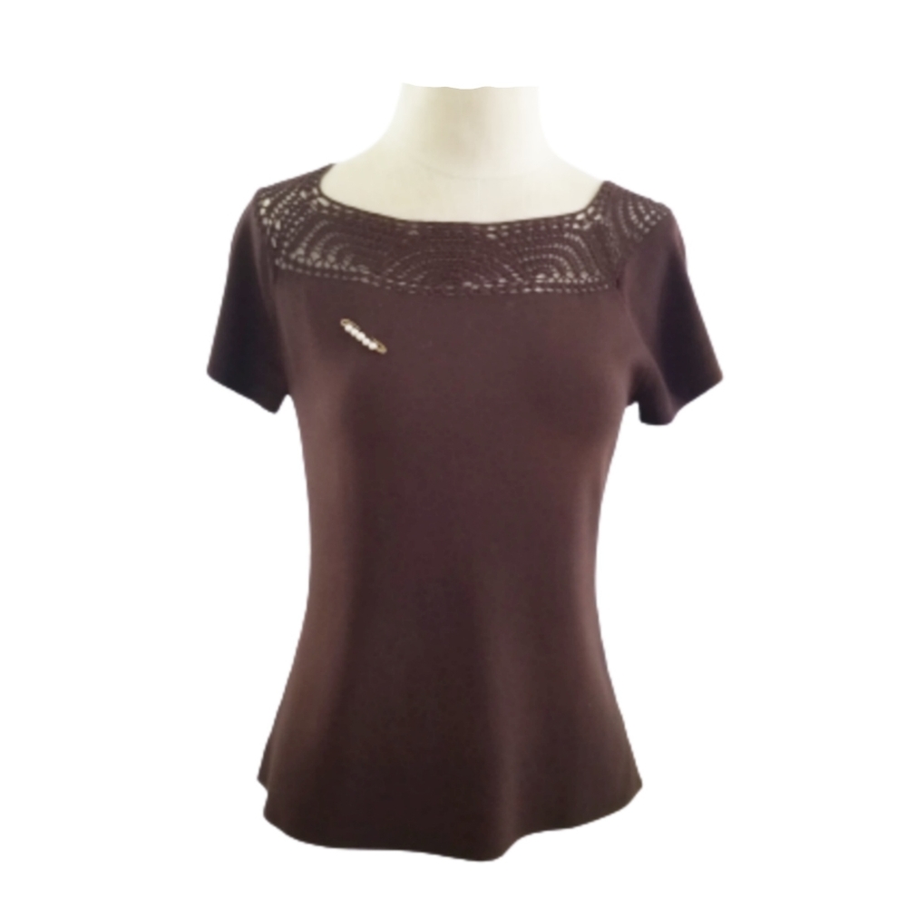 CABLE & GAUGE Brown Top  Size 8p